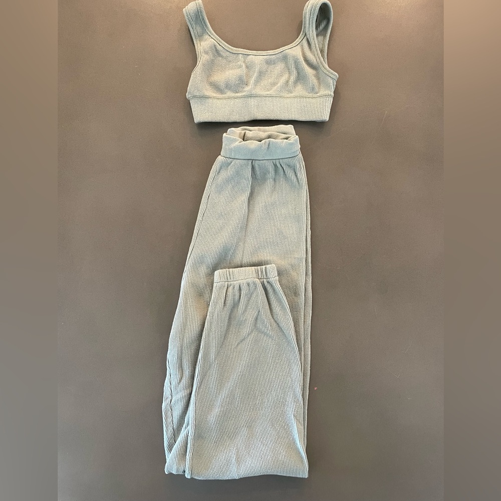 Skims Lounge Set